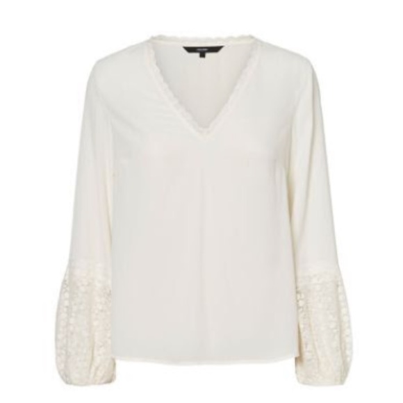 Vero Moda Tops - VERO MODA blouse